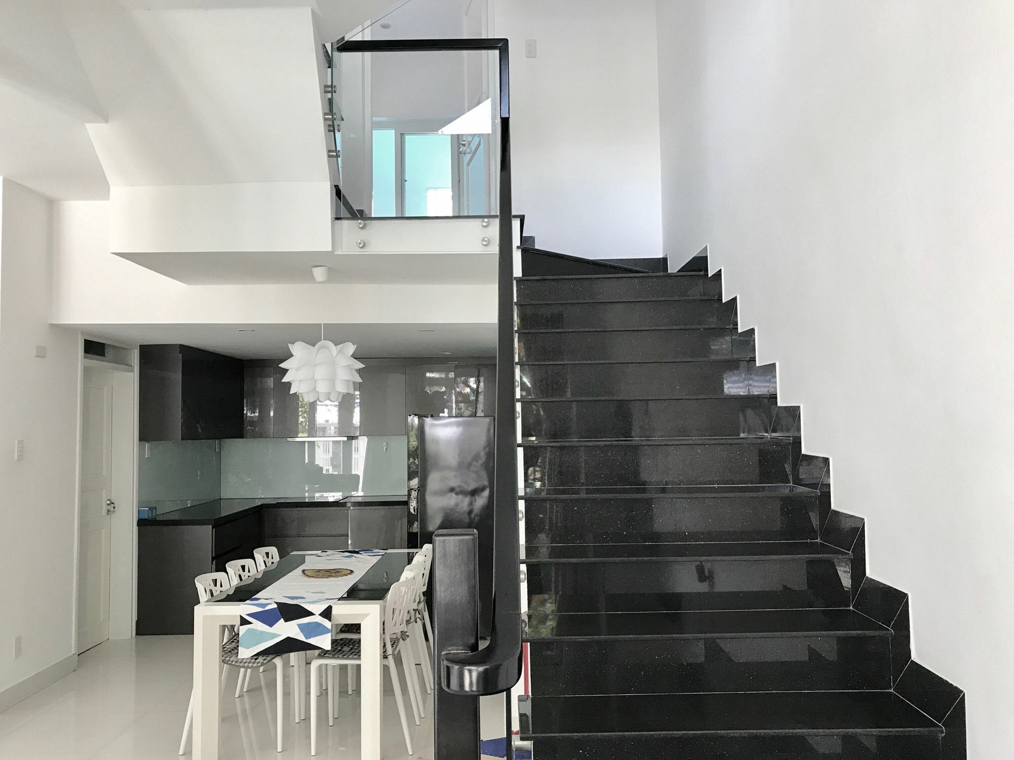 Vivid Garden Homestay Nha Trang Exterior photo